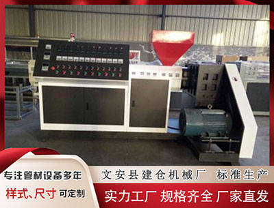 塑料擠出機(jī)